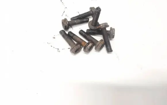 Audi A6 S6 C5 4B Nuts/bolts 