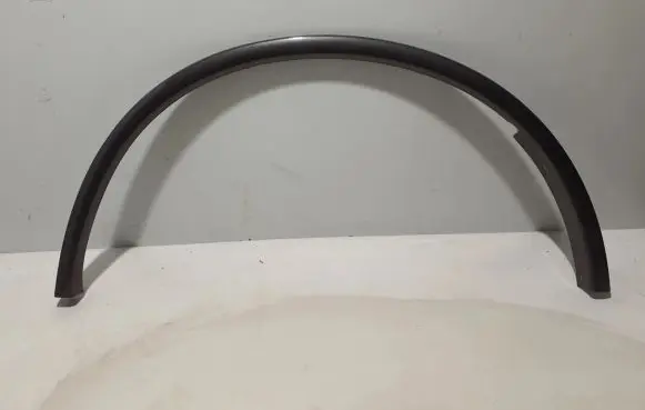 Dodge Durango Fender trim (molding) 1RK10TRMAF