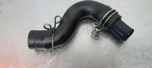 Toyota RAV 4 (XA30) Breather hose/pipe 