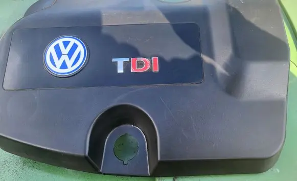 Volkswagen Sharan Engine cover (trim) PA6GE10M20