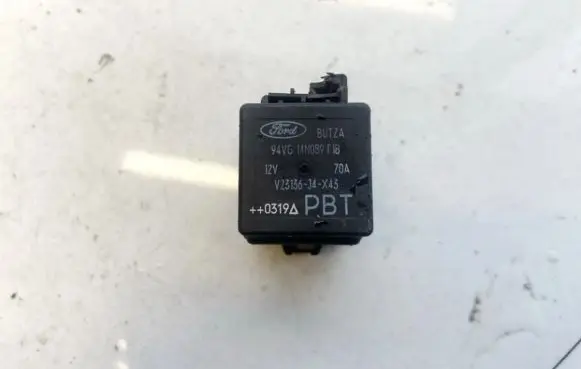 Ford Mondeo Mk III Other relay V23136J4X43 V23136-J4-X43