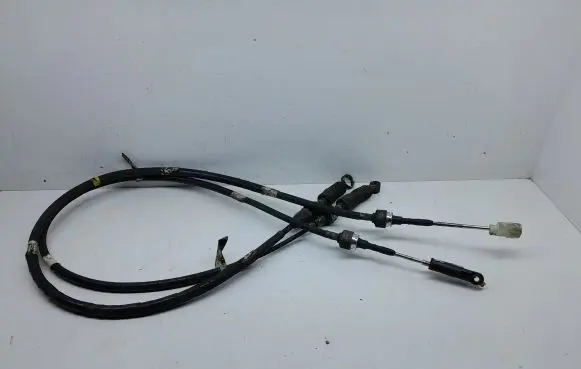 Gear shift cable linkage