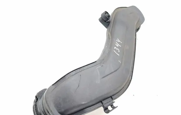 Audi Q3 F3 Air intake hose/pipe 05E145673E 0615020D 4013702D