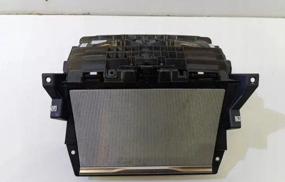 BMW 8 G15 Wireless charging module 