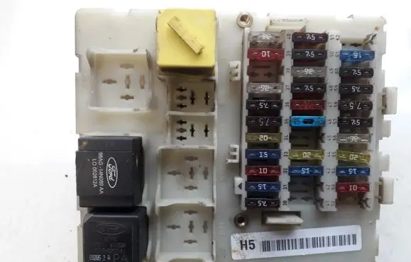 Fuse box set