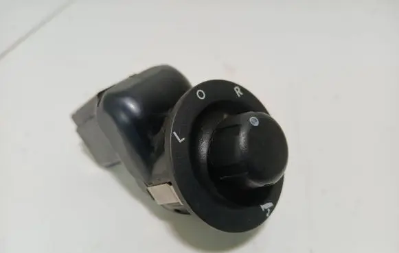 Jeep Grand Cherokee (WK) Wing mirror switch 56040536AF 43165A
