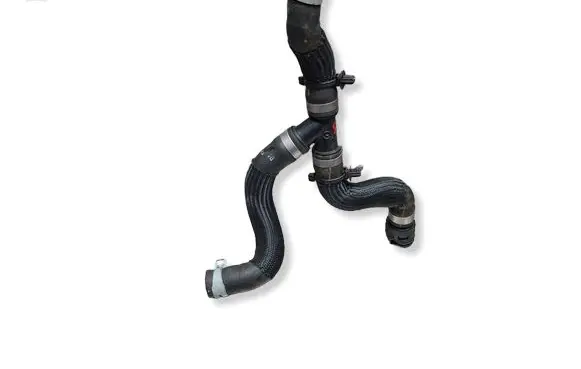 Renault Trafic III (X82) Engine coolant pipe/hose S27635010 140537961R