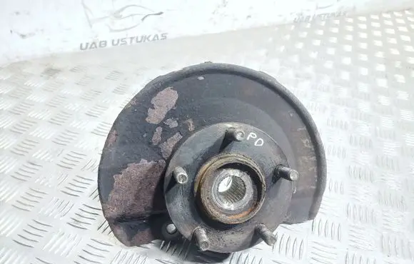 Mitsubishi Lancer VIII Front wheel hub spindle knuckle