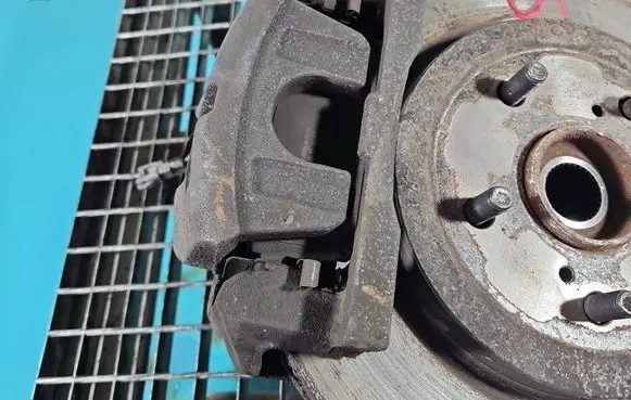 Lexus RX 330 - 350 - 400H Front brake caliper IMPRK1462871