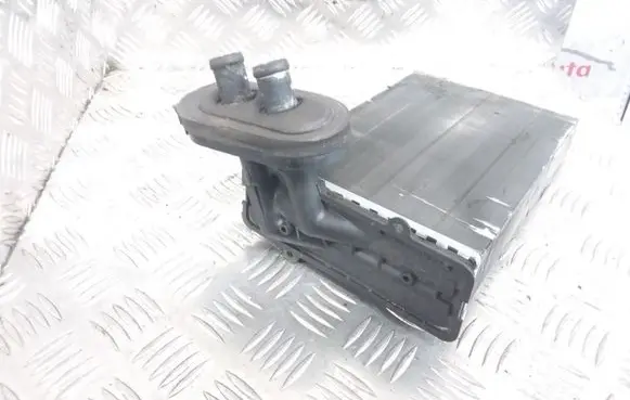 Volkswagen Golf III Heater blower radiator 1H1819031A