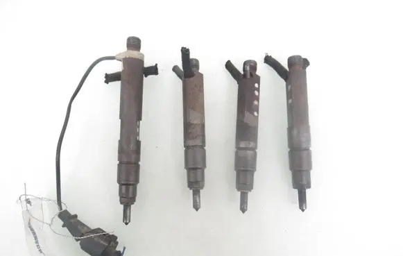 Seat Ibiza III (6L) Fuel injectors set 038130202C 028130203F
