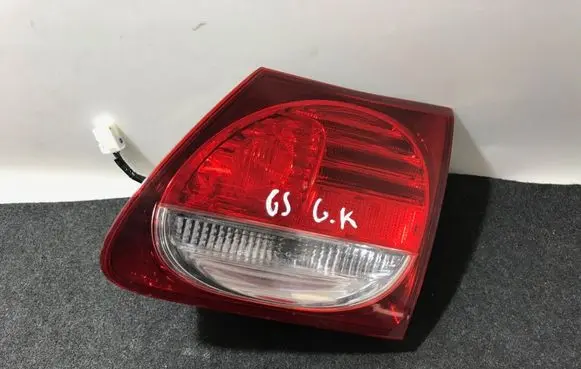 Lexus GS 300 350 430 450H Tailgate rear/tail lights