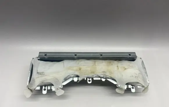 Mercedes-Benz CLS C218 X218 Knee airbag A2128601002 30341238B