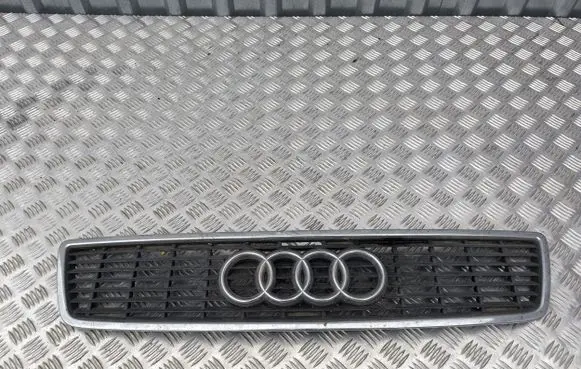 Audi A8 S8 D2 4D Front bumper upper radiator grill 4D0853651B