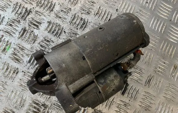 Renault Trafic II (X83) Starter motor 8200106788