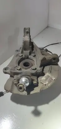 Volvo V70 Front wheel hub