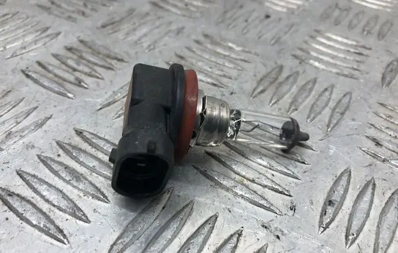 BMW 5 E60 E61 Fog light bulb 64212