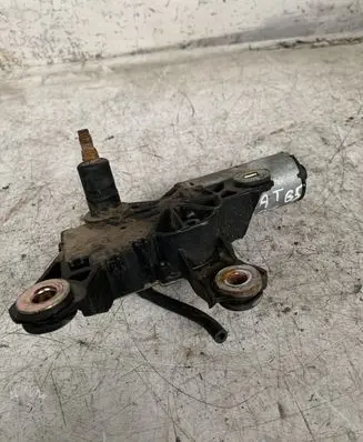Volkswagen PASSAT B5 Rear window wiper motor 404886B