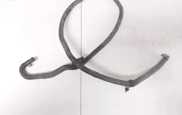 Ford Focus Engine coolant pipe/hose 3m5h8c012ce
