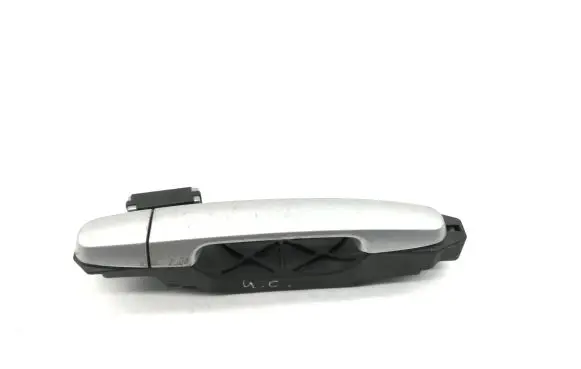 Toyota Urban Cruiser (XP110) Rear door exterior handle
