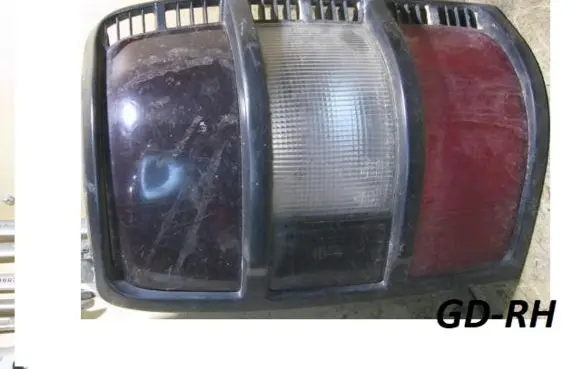 Mitsubishi Pajero Sport I Rear/tail lights NH4357
