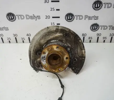 BMW 3 E90 E91 Front wheel hub 6764444