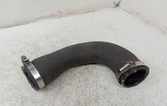 Audi Q5 SQ5 Intercooler hose/pipe 8R0145709H