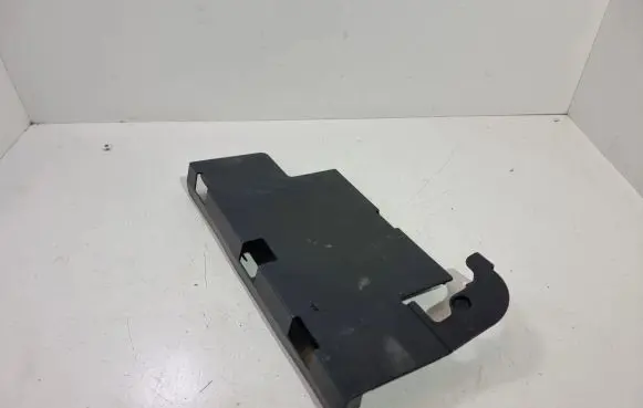 Audi A6 S6 C7 4G Battery box tray cover/lid 8K0915429G