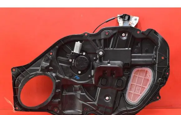 Mazda 6 Front door window regulator with motor GS1D5897X