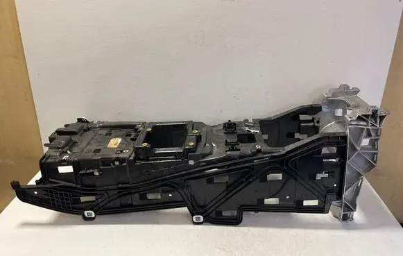 Audi Q7 4M Center console 4M0863243
