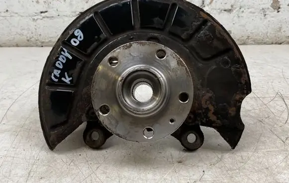 Volkswagen Caddy Front wheel hub
