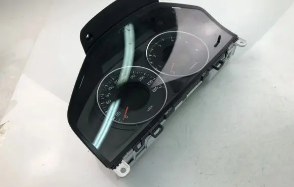Volvo XC60 Speedometer (instrument cluster) 31343323AA