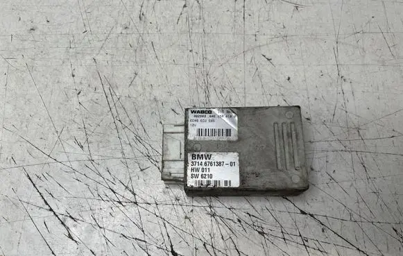 BMW 7 E65 E66 Suspension control unit/module 6761387 4461500100 ECASECCE65