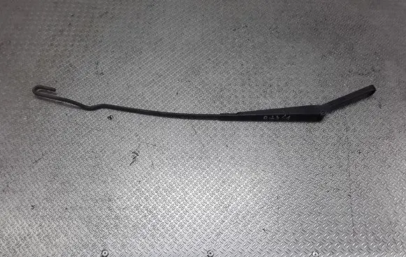 Volkswagen Multivan T4 Front wiper blade arm 701955410A
