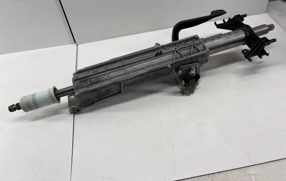 BMW 2 F22 F23 Steering wheel axle 6858559 15041700512 743034