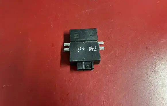 BMW X1 F48 F49 Fuel injection pump control unit/module 9494391 16149494391