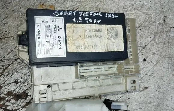 Smart ForFour I Fuse module MN902309 5WK45104D A4548202826