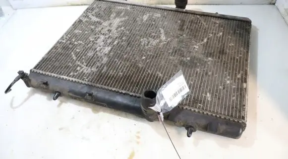 Citroen C4 I Coolant radiator