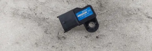 Opel Zafira A Air pressure sensor 0281002437 0204163B