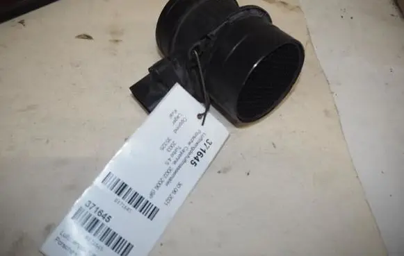 Porsche Cayenne (9PA) Mass air flow meter 07C906461 0280218071