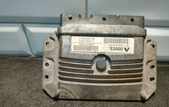 Renault Espace - Grand espace IV Engine control unit/module 215850970B 8200444586 8200444583