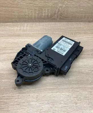 Audi A8 S8 D3 4E Rear door window regulator motor 4E0959801D 4E0910802A