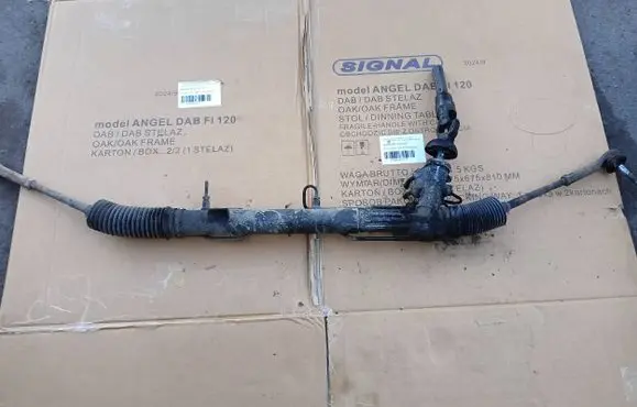 Chrysler Voyager Steering rack
