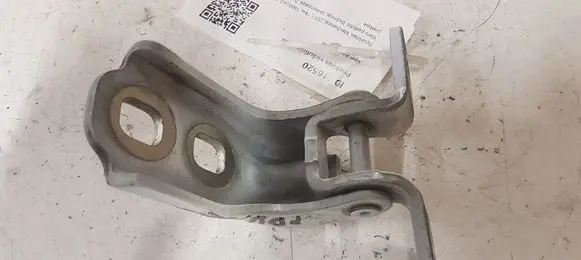 Opel Astra K Front door upper hinge 916282