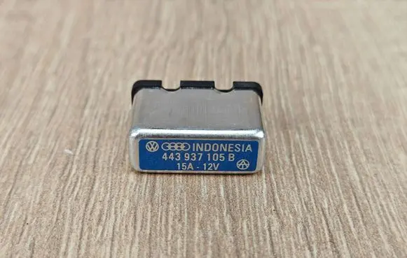 Audi A6 S6 C7 4G Other relay 443937105B