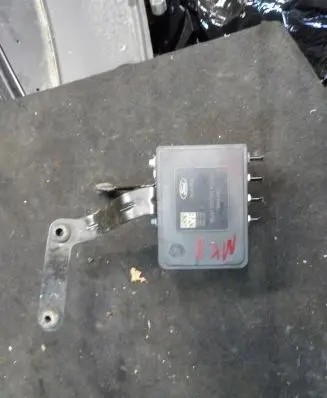 Ford Fiesta ABS Pump J1BC2B373AE