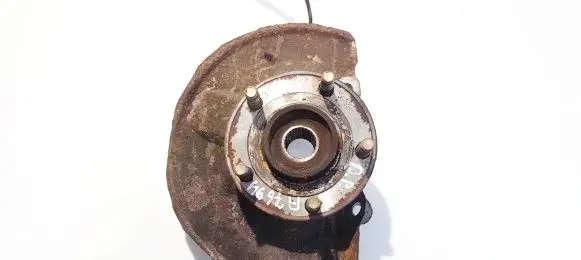 Dodge Caliber Front wheel hub