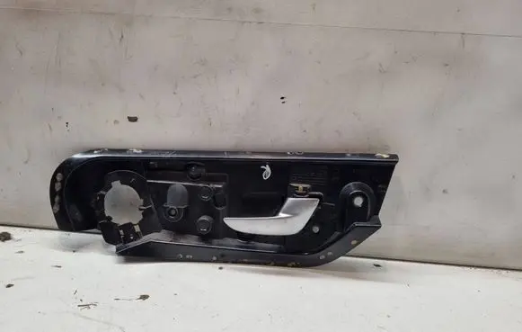Volvo V70 Front door interior handle 9203064