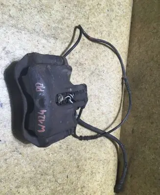 Mercedes-Benz E W124 Front brake caliper 