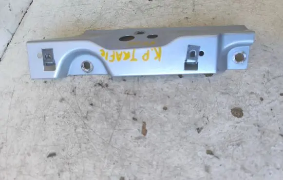 Renault Trafic III (X82) Radiator support slam panel bracket 93857349 8200496781